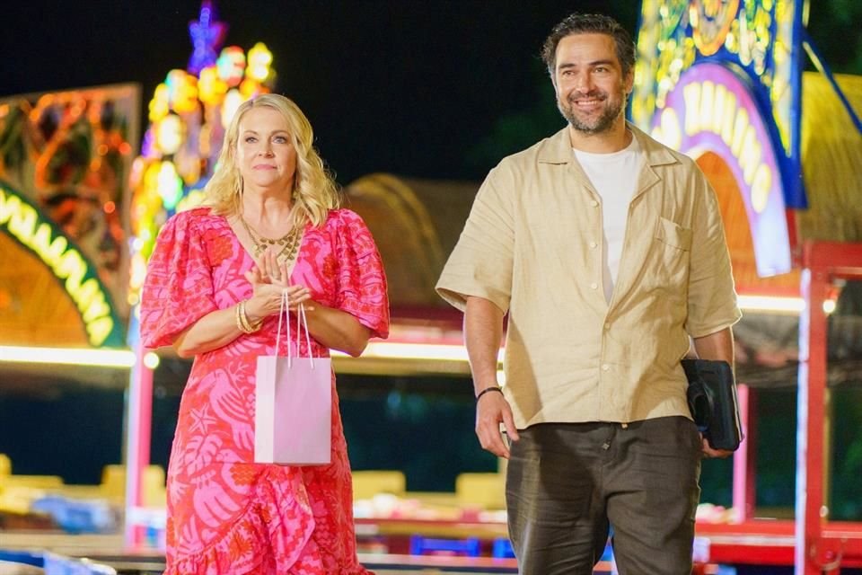 Alfonso Herrera conduce a cuatro celebridades por una aventura en 'Destino Soñado: Un Viaje Sorpresa, que estrena este martes en Max.