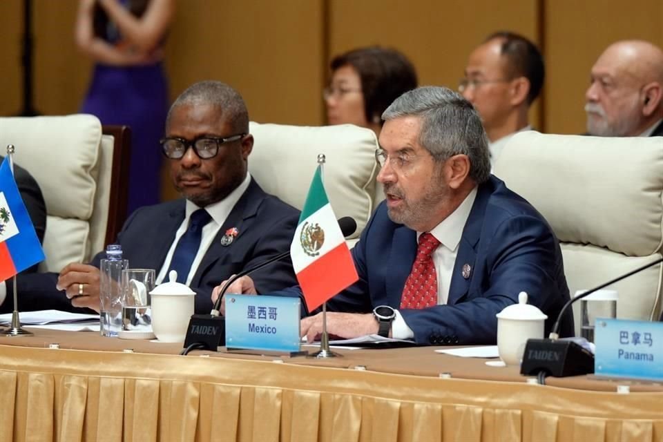 De la Fuente durante su participación en la Reunión Ministerial China-CELAC.