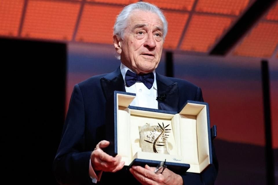 Robert De Niro tiene 81 años.