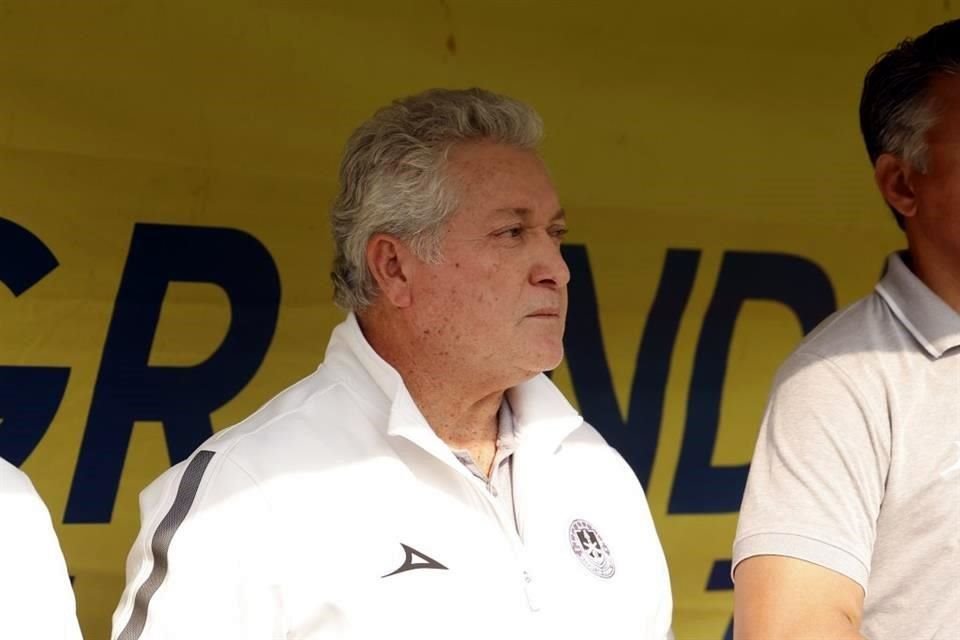 El estratega del Mazatlán FC no tuvo un buen torneo y terminó en el lugar 16 de 18 equipos.