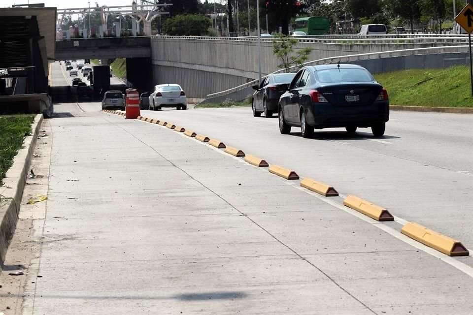 Por el carril exclusivo circulará el transporte público.
