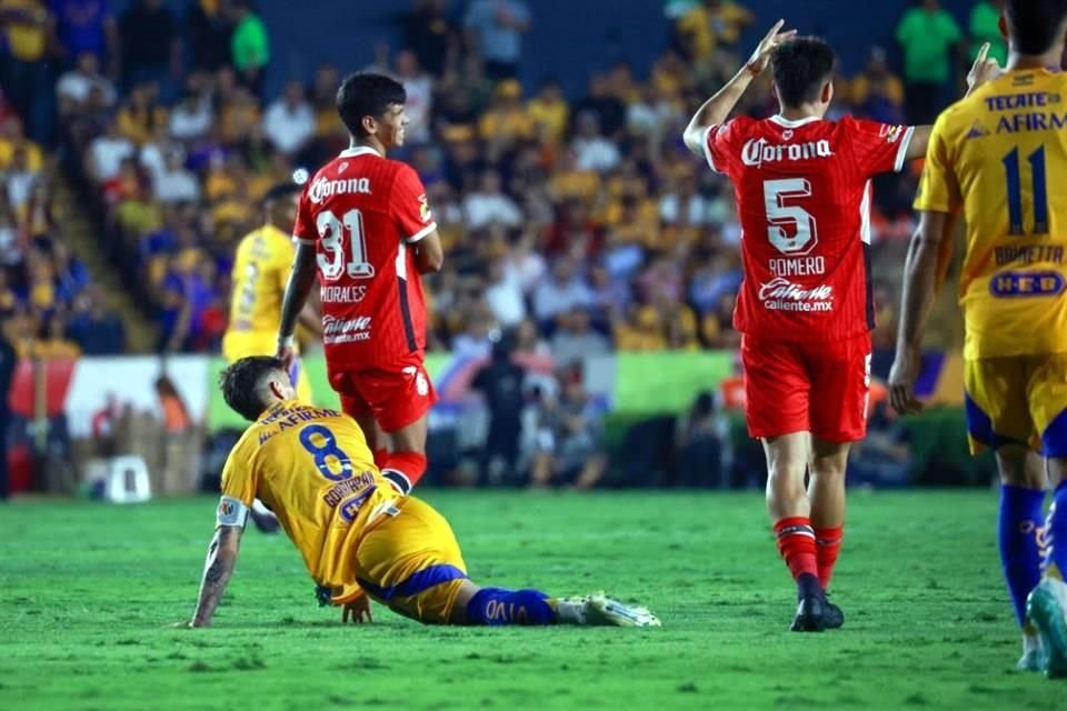 Observa más de las acciones del empate 1-1 de Tigres ante Toluca en la ida de las Semifinales.