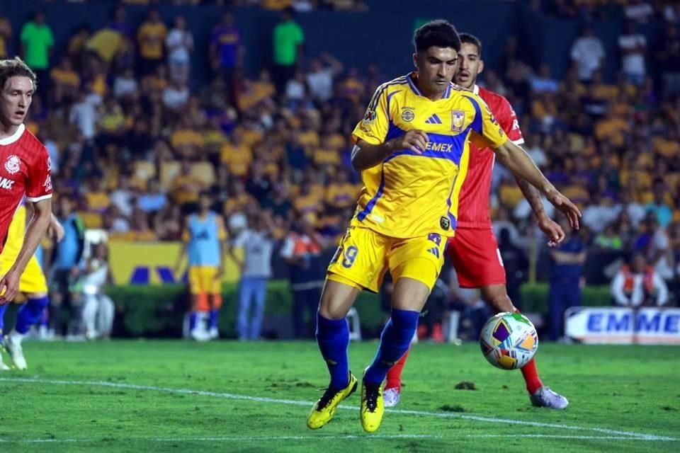 Observa más de las acciones del empate 1-1 de Tigres ante Toluca en la ida de las Semifinales.