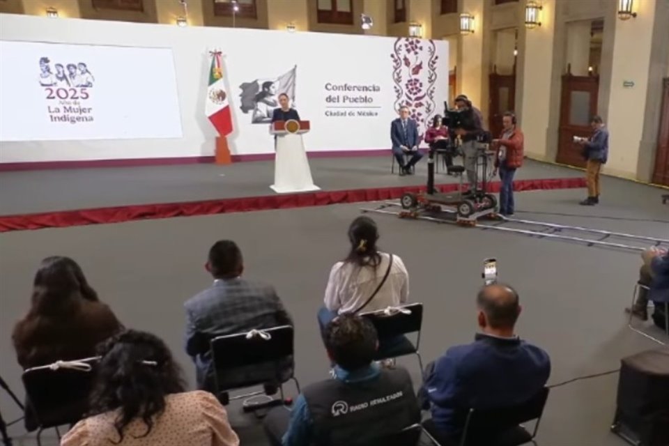 Sheinbaum descartó que asesinatos de candidatos en Veracruz afetecte elecciones; se reunirá con Gobernadora para reforzar seguridad local.