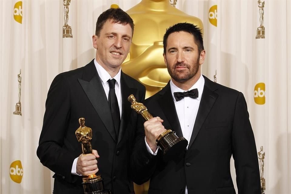 En una video semblanza, Trent Reznor, su compañero de profesión desde hace muchos años, calificó su relación como 'la amistad más auténtica y duradera de mi vida'.