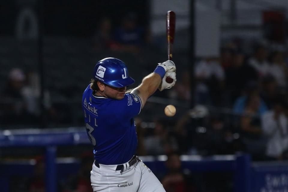 Mateo Gil respondió con el bat con los Charros de Jalisco.