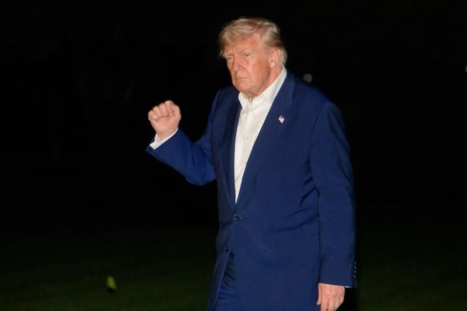 El Presidente Donald Trump dijo que hablará el lunes con su homólogo ruso, Vladimir Putin, para discutir el fin de la guerra en Ucrania.