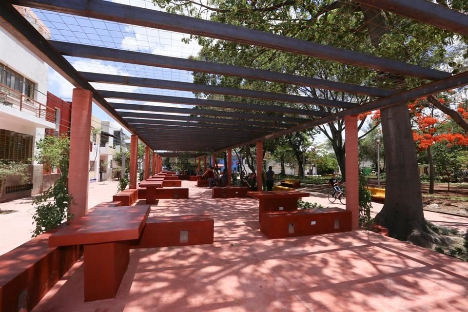 Cada parte del parque tiene una fuerte influencia de art déco.