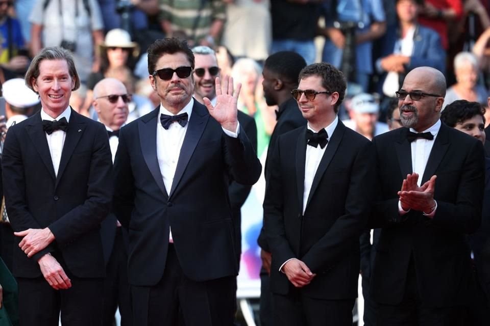 'The Phoenician Scheme', una historia más austera que Focus Features estrenará el próximo 30 de mayo en cines, muestra a Anderson trabajando a toda máquina en el humor.