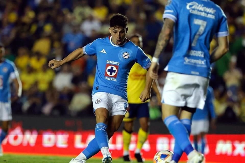 Lorenzo Faravelli había puesto la balanza a favor de la Máquina con su anotación al minuto 57.