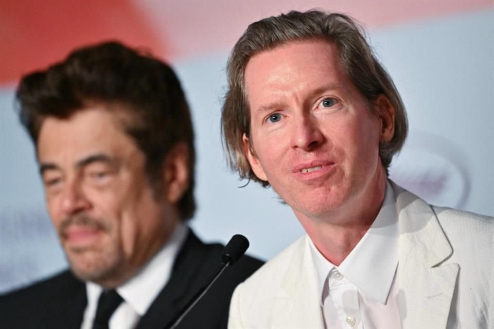 Anderson también empleó humor al decir que el anuncio de los aranceles era una promoción gratuita de 'The Phoenician Scheme', filmada en Alemania.
