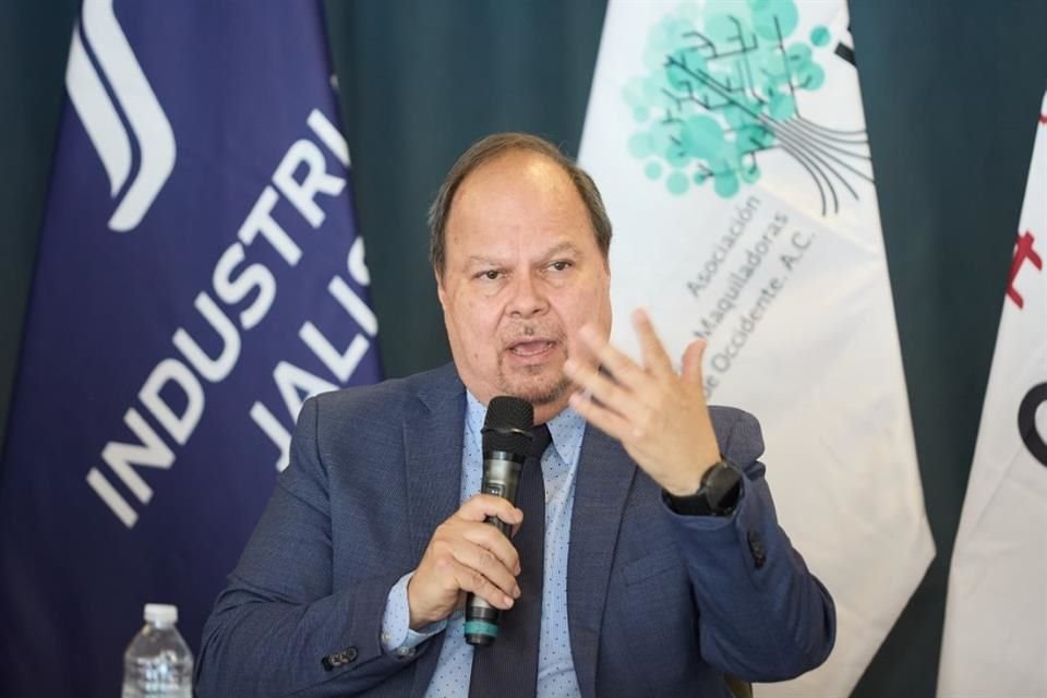 Guillermo del Río Ochoa.