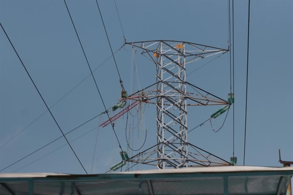 Representantes de Industriales Jalisco e Index de Occidente expresaron su preocupación por la inminente amenaza de apagones eléctricos en el Estado.