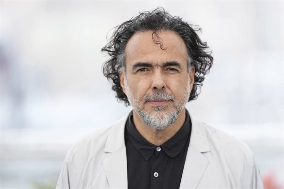 Alejandro González Iñárritu prepara instalación artística con material descartado de 'Amores Perros' para celebrar 25 años de su película.