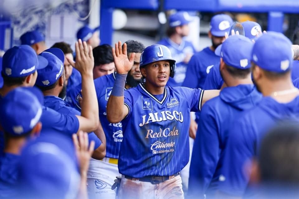 Por un lado, los Charros de Jalisco comienzan a componer su camino, con cuatro series ganadas, pero las lesiones merman el róster.