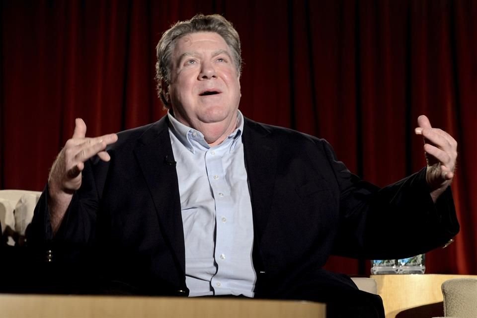 George Wendt, famoso por su papel de Norm en 'Cheers', falleció a los 76 años mientras dormía en su hogar, informó su representante.