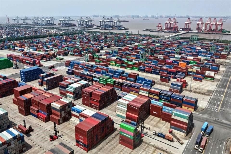 A pesar del dinamismo del comercio hacia EU para evitar aranceles, México se vio afectado en su participación de mercado por el arancel a las importaciones que no cumplen con las reglas del T-MEC.