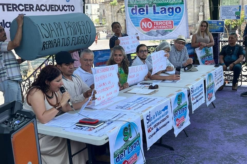 Habitantes de la Ribera Chapala pidieron frenar la obra del acueducto y someterla a consulta.