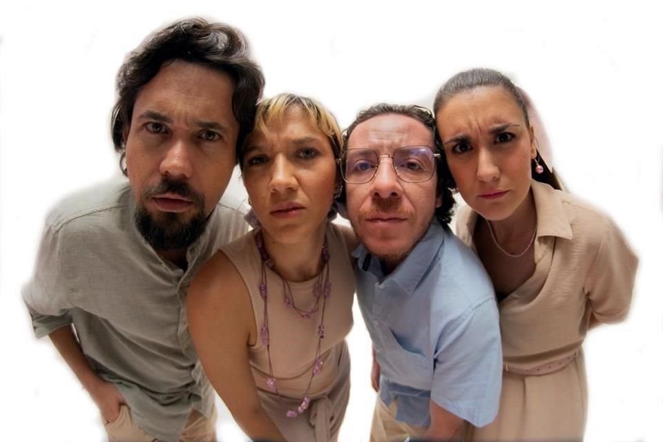 Elenco de 'Toda Persona Vista de Cerca es un Monstruo'.