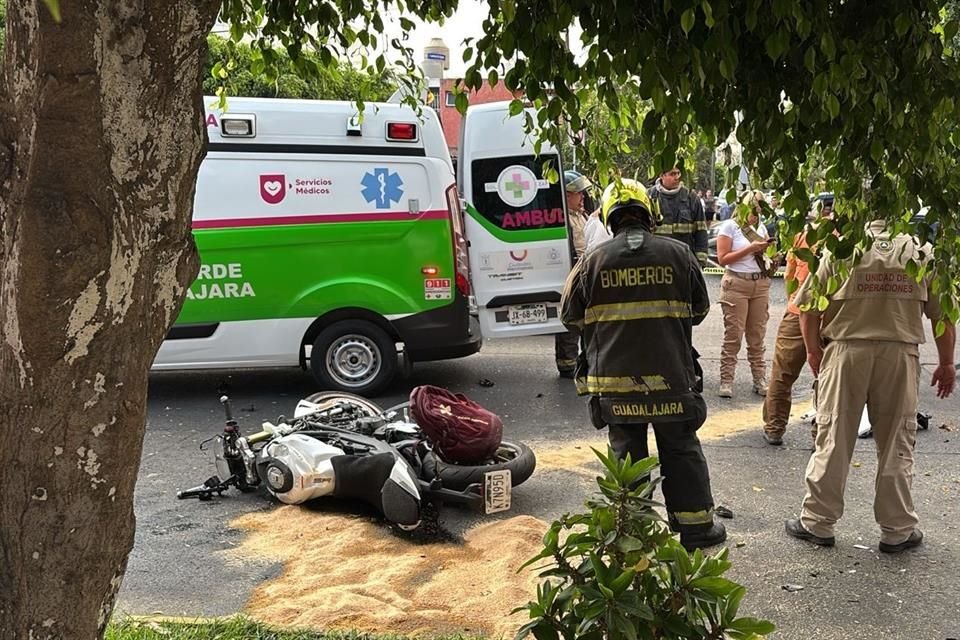 Un motociclista fue atropellado por un tráiler en la Colonia Cruz del Sur.