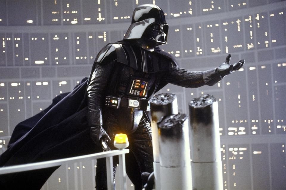 SAG-AFTRA demandó a Fortnite por usar IA para recrear la voz de Darth Vader, alegando que afecta el trabajo de los actores de voz.