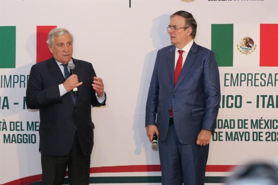Antonio Tajani, Viceministro italiano, y Marcelo Ebrard, titular de Economía.
