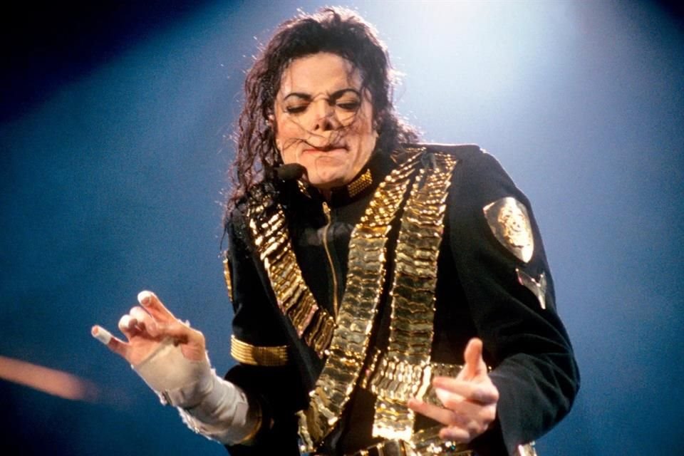 Hace unos meses, una supuesta filtración del guion adelantaba una escena en la que la familia Jackson hablaba de sobornar a Jordan Chandler, quien acusó a Jackson de abuso sexual infantil en 1993.