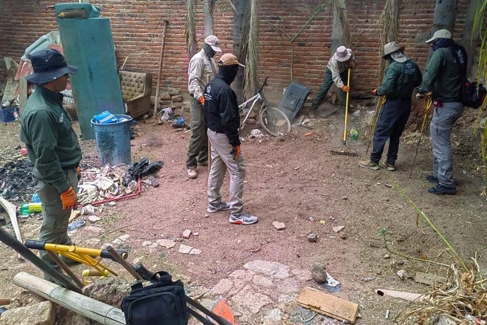 La Fiscalía aseguró que se usaron varillas, pozos de sondeo y excavaciones manuales pero no se localizaron restos humanos.