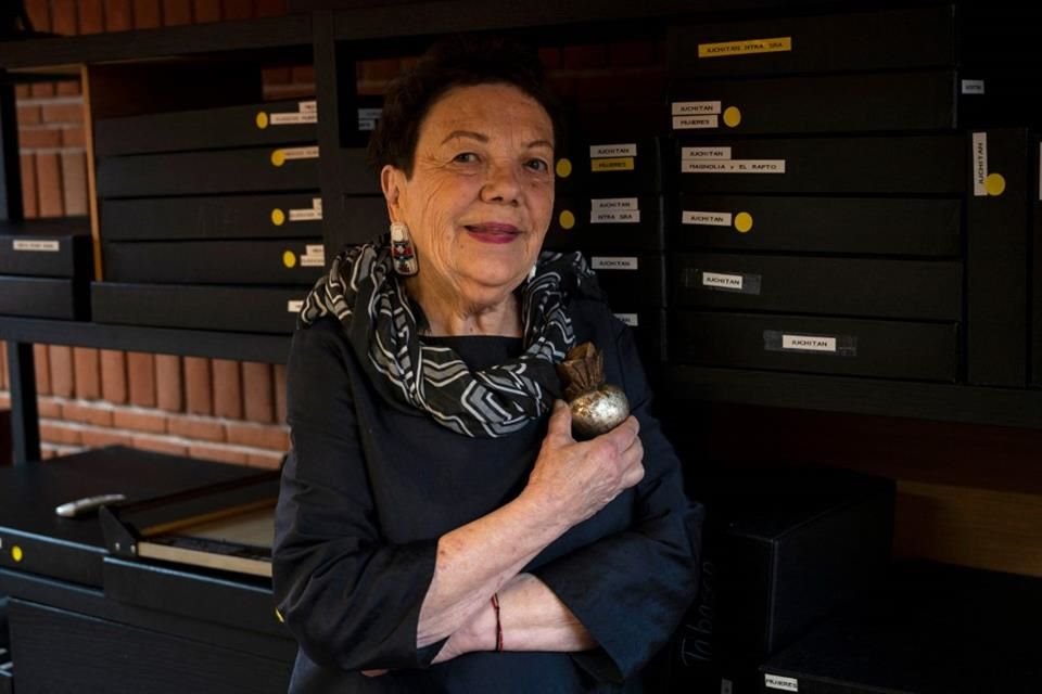 Graciela Iturbide in ihrem vom Architekten Mauricio Rocha entworfenen Studio; Die Jury des Prinzessin-von-Asturien-Preises gab am 23. Mai bekannt, dass Iturbide mit dem Prinzessin-von-Asturien-Preis für Kunst ausgezeichnet wurde.