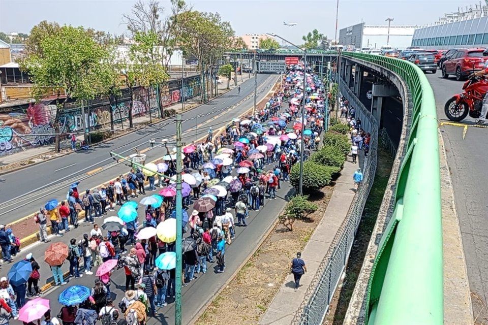 Aspecto de la protesta de los maestros.
