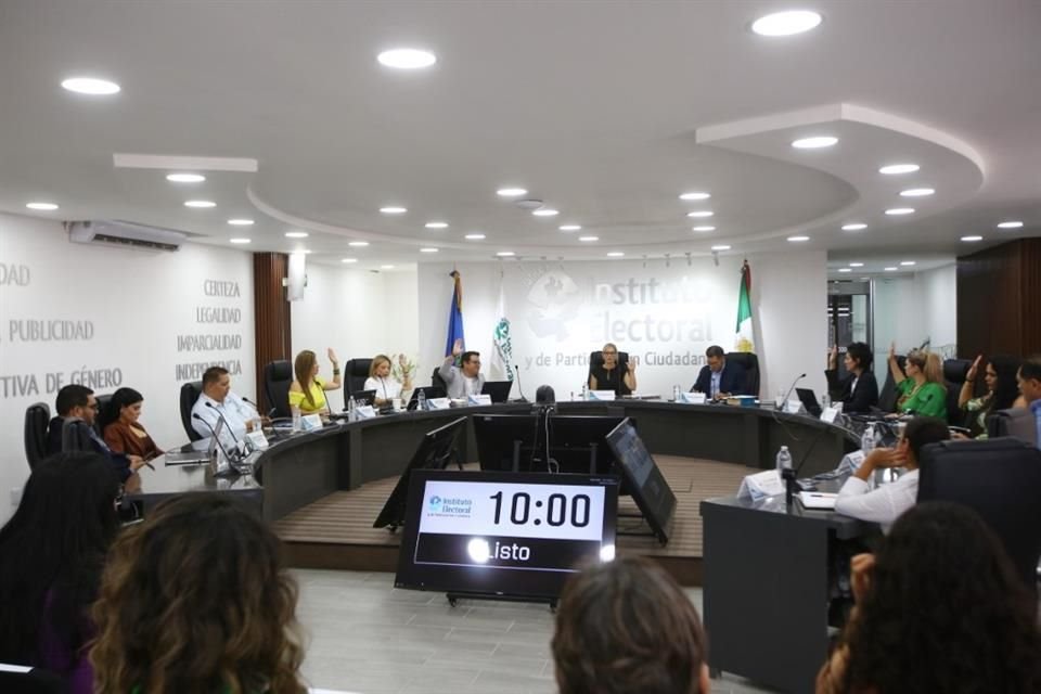 Sesión extraordinaria del IEPC Jalisco.