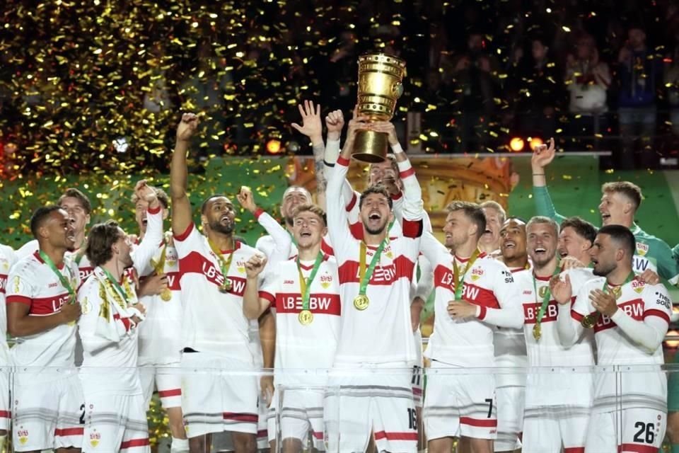 El Stuttgart ganó su primer título grande en Alemania desde que conquistó su última Bundesliga en el 2007.