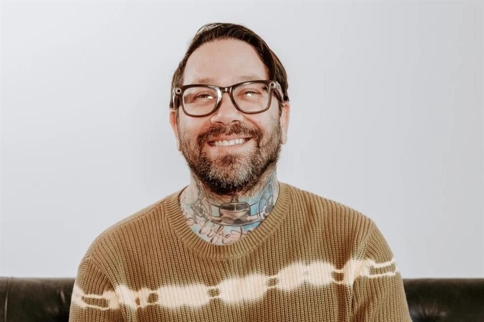 Dave Shapiro, productor y ejecutivo musical de hard rock, murió en el accidente aéreo ocurrido en San Diego hace unos días.