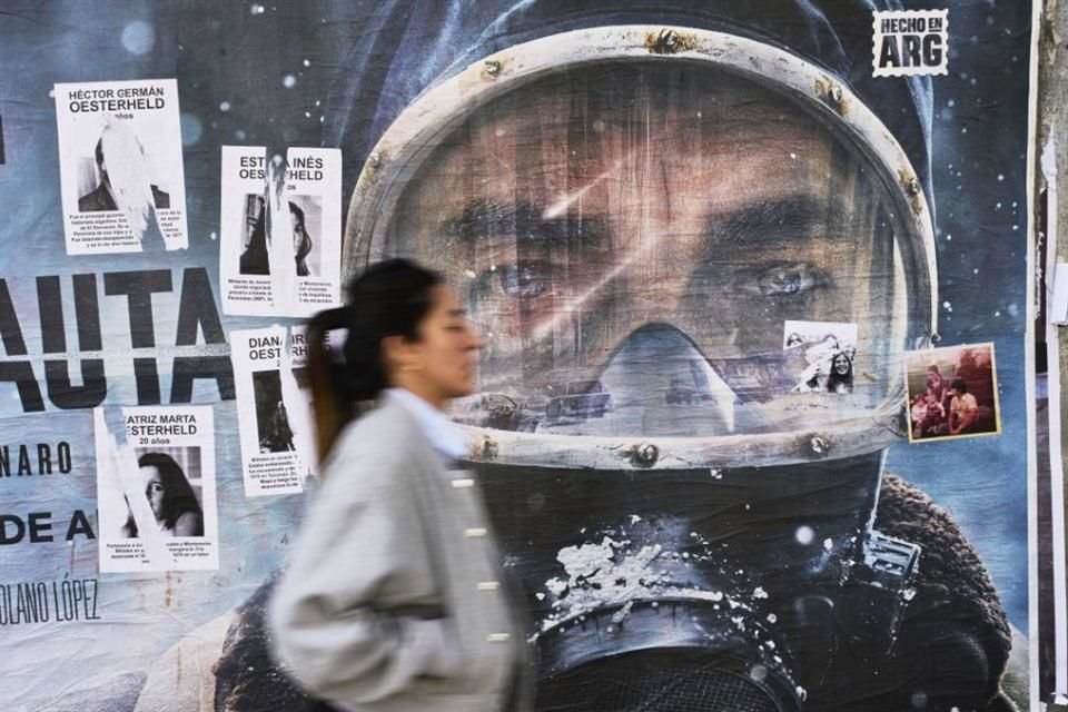 Logra la serie 'El Eternauta', de Netflix, globalizar al cómic y la historia en la que se basa, además de reabrir heridas en la audiencia de Argentina.
