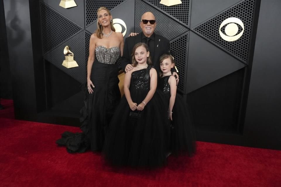 Alexa Ray publicó en Instagram un agradecimiento extenso dirigido a los seguidores de su famoso papá, a la vez que aseguró que Billy está trabajando para mejorar cada día.