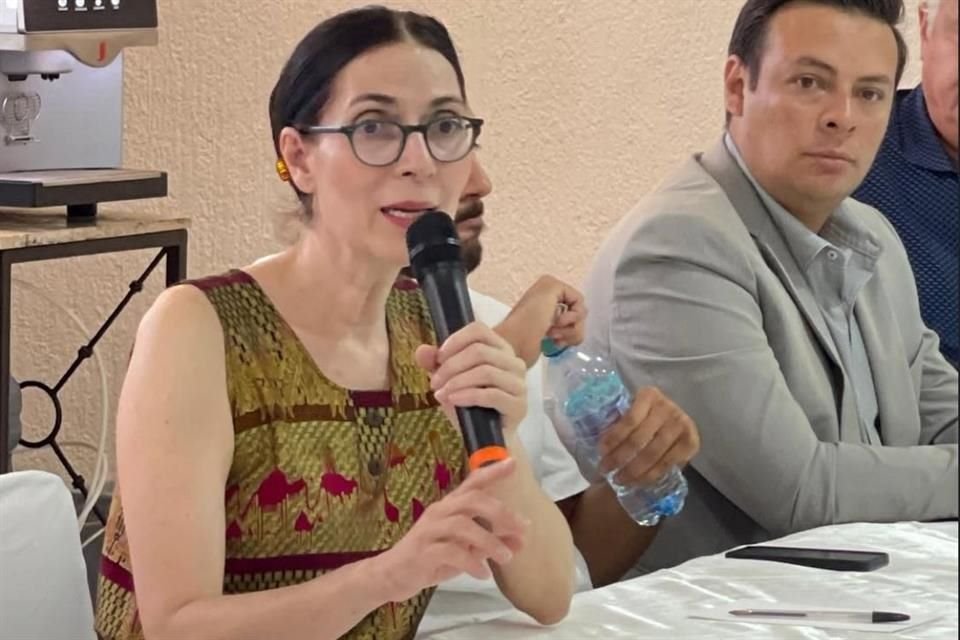 INE informó a Paula García Villegas, aspirante a SCJN, que violará veda electoral si asiste a entrega de reconocimiento en Puebla el próximo jueves.