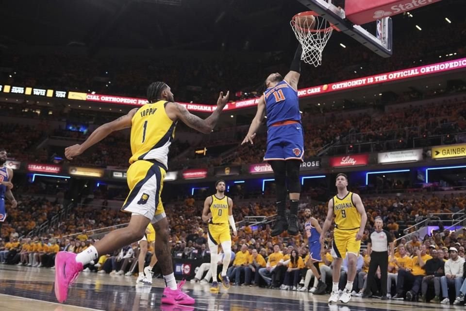 Los Knicks de Nueva York se llevaron el tercer juego de  la FInal del Este de la NBA.