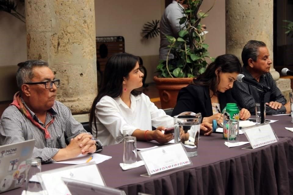 Diputadas de Futuro, Mariana Casillas y Tonantzin Cárdenas, encabezaron foro en Congreso local sobre proyecto de Línea 5.