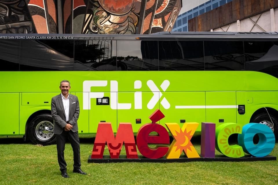 Carlos Magaña, director general de Flix.