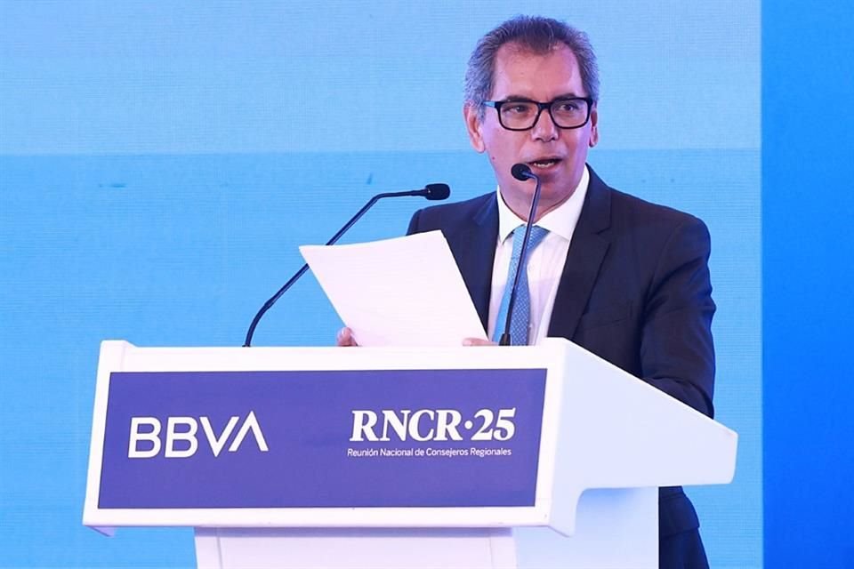Edgar Amador, titular de Hacienda, en la Reunión Nacional de Consejeros Regionales 2025 de BBVA México.