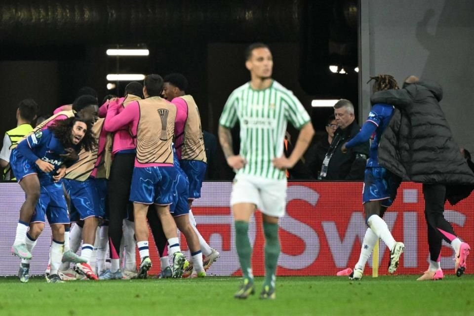 El Betis se vino abajo en el segundo tiempo.