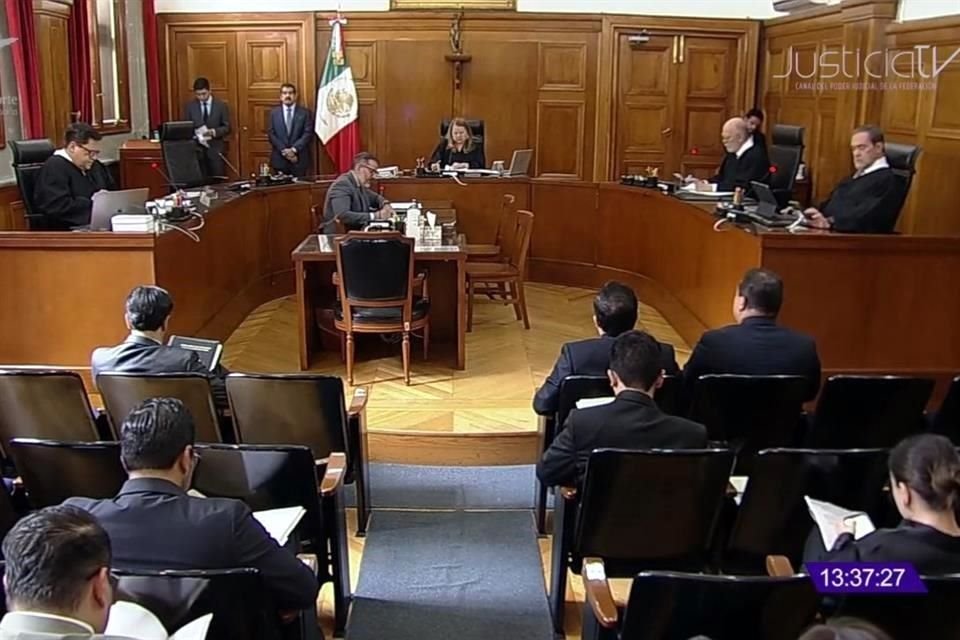 La Ministra Margarita Ríos Farjat propuso conceder el amparo a Adrián Alegre Hernández, procesado en Michoacán por posesión de mariguana y de arma prohibida.