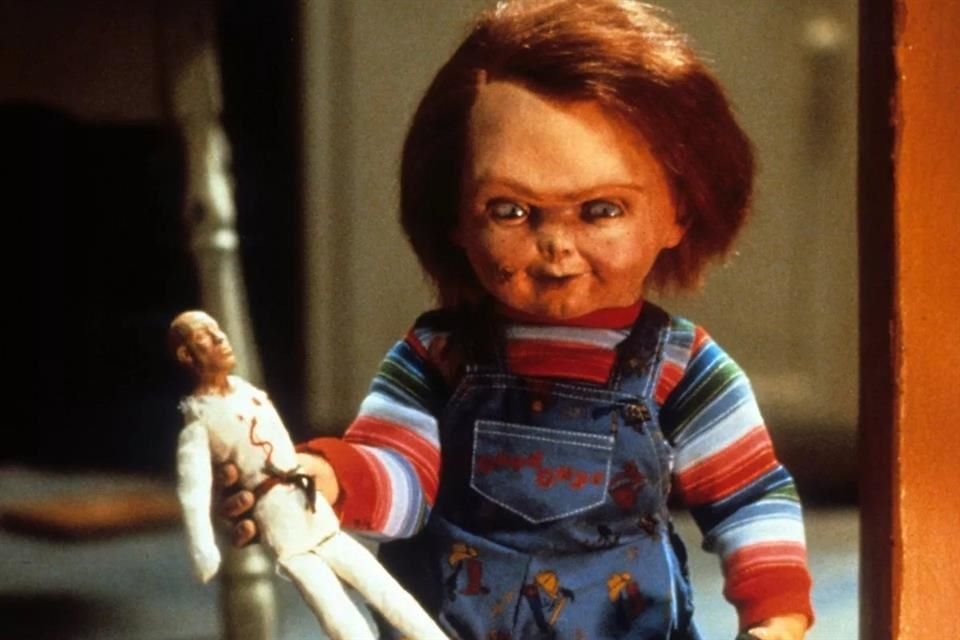 La carrera actoral de Gale comenzó en 1986 cuando interpretó el papel principal en 'Howard The Duck', una de las películas más controvertidas y vapuleadas basada en un personaje de Marvel Comics.
