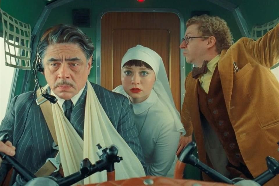 El reconocido director Wes Anderson está de regreso en cines con 'El Esquema Fenicio'.