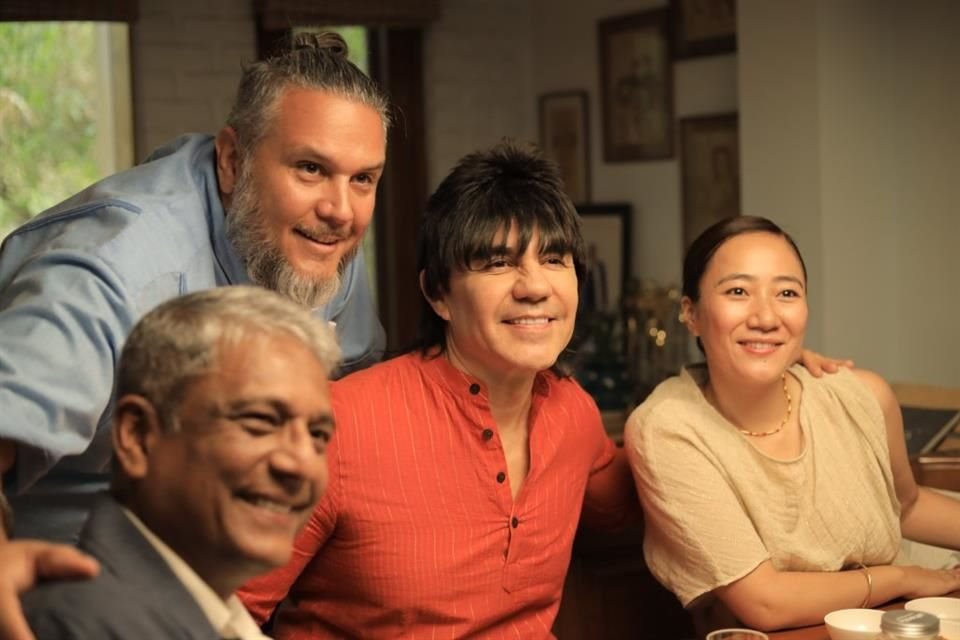 Para el comediante, el proyecto de cuatro capítulos, que estrena este jueves en ViX, la gastronomía y lo picante no era asunto ajeno.