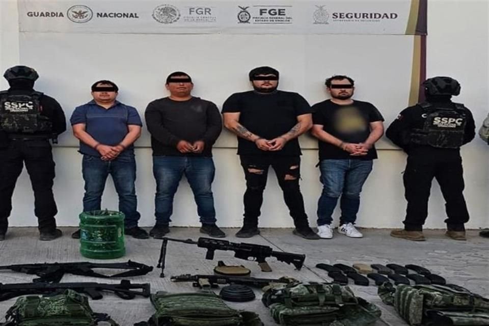 Cuatro integrantes de 'Los Chapitos' fueron detenidos en Culiacán, Sinaloa.