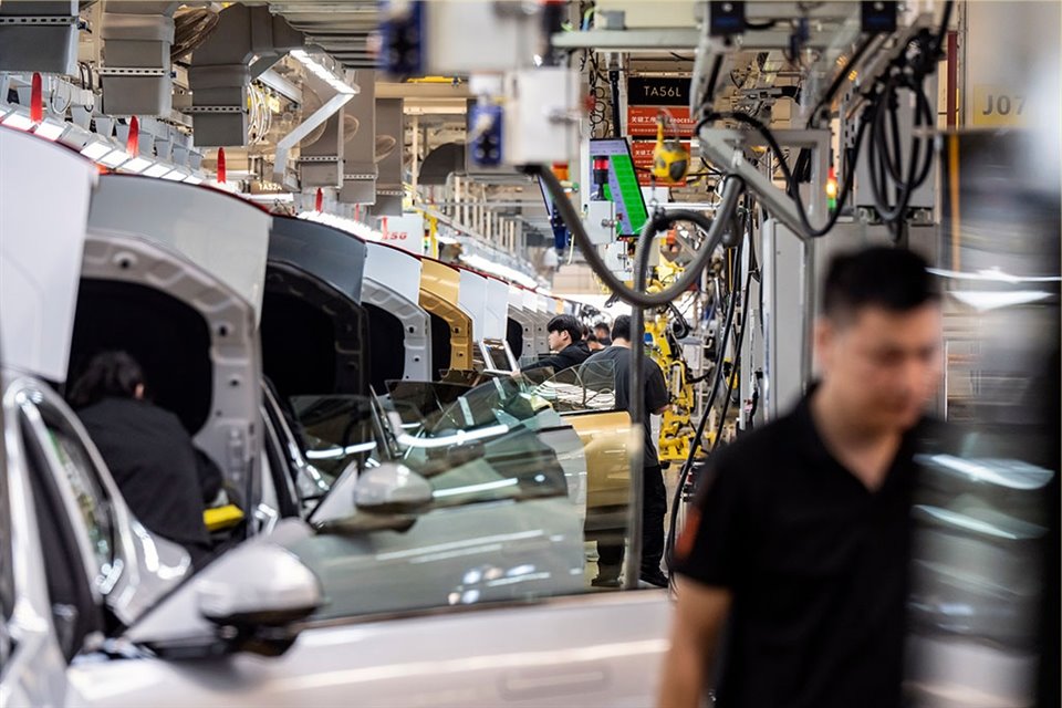 Los aranceles al acero, aluminio y automóviles prevalecen ya que se impusieron utilizando vías legales alternativas.