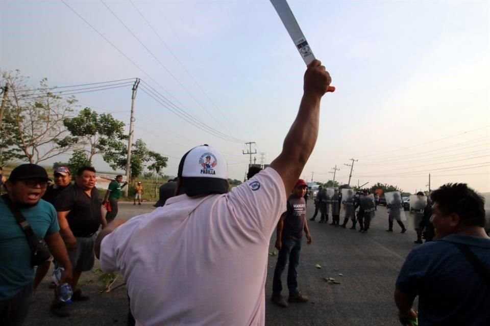 La ola de apagones registrada en Tabasco ha afectado a miles de habitantes y provocado pérdidas económicas, lo que ha generado reclamos, protestas y enfrentamientos con fuerzas de seguridad.