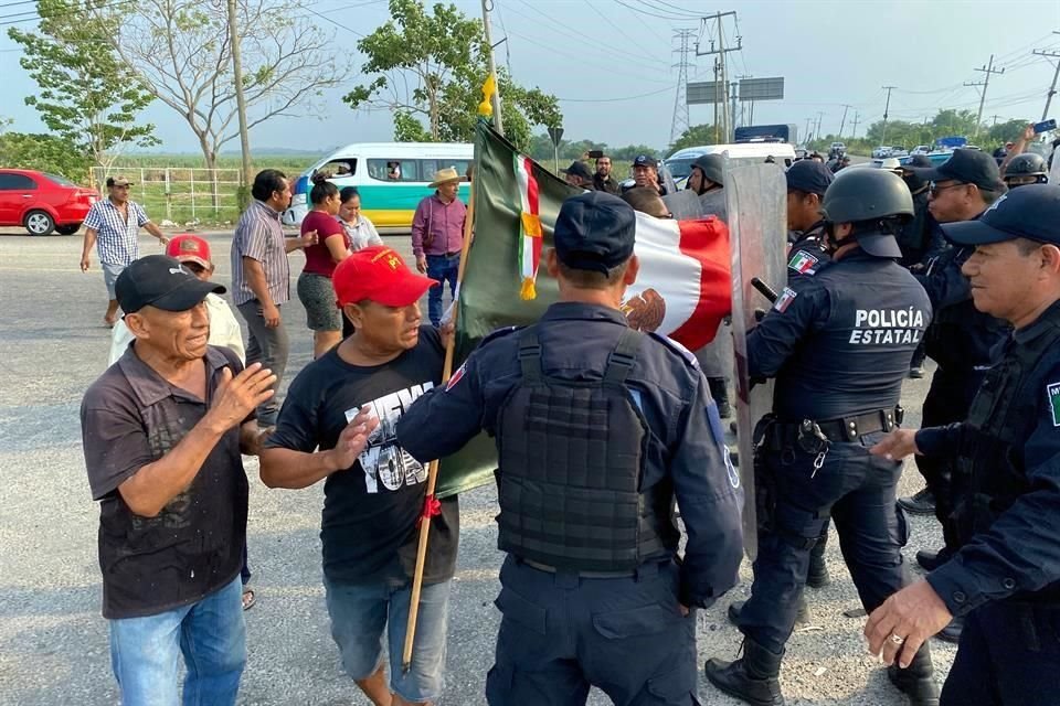 La ola de apagones registrada en Tabasco ha afectado a miles de habitantes y provocado pérdidas económicas, lo que ha generado reclamos, protestas y enfrentamientos con fuerzas de seguridad.