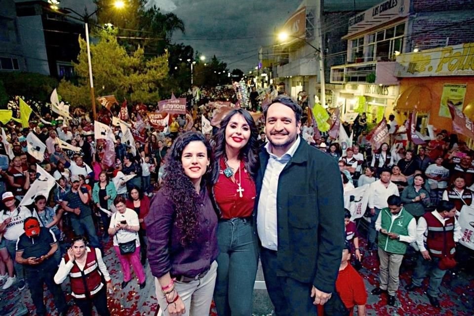 La candidata de Morena a Alcaldía Santiago Papasquiaro, Durango, Karen Pérez, fue detenida por Policía, pero 2 horas después fue liberada.
